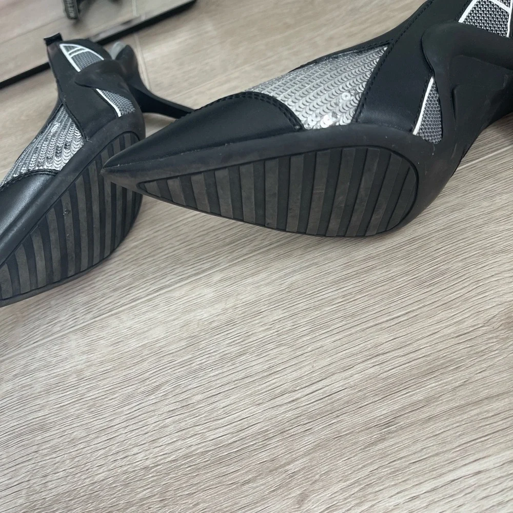 Louis Vuitton Black and Silver Slingback Heels - Picture 4 of 4